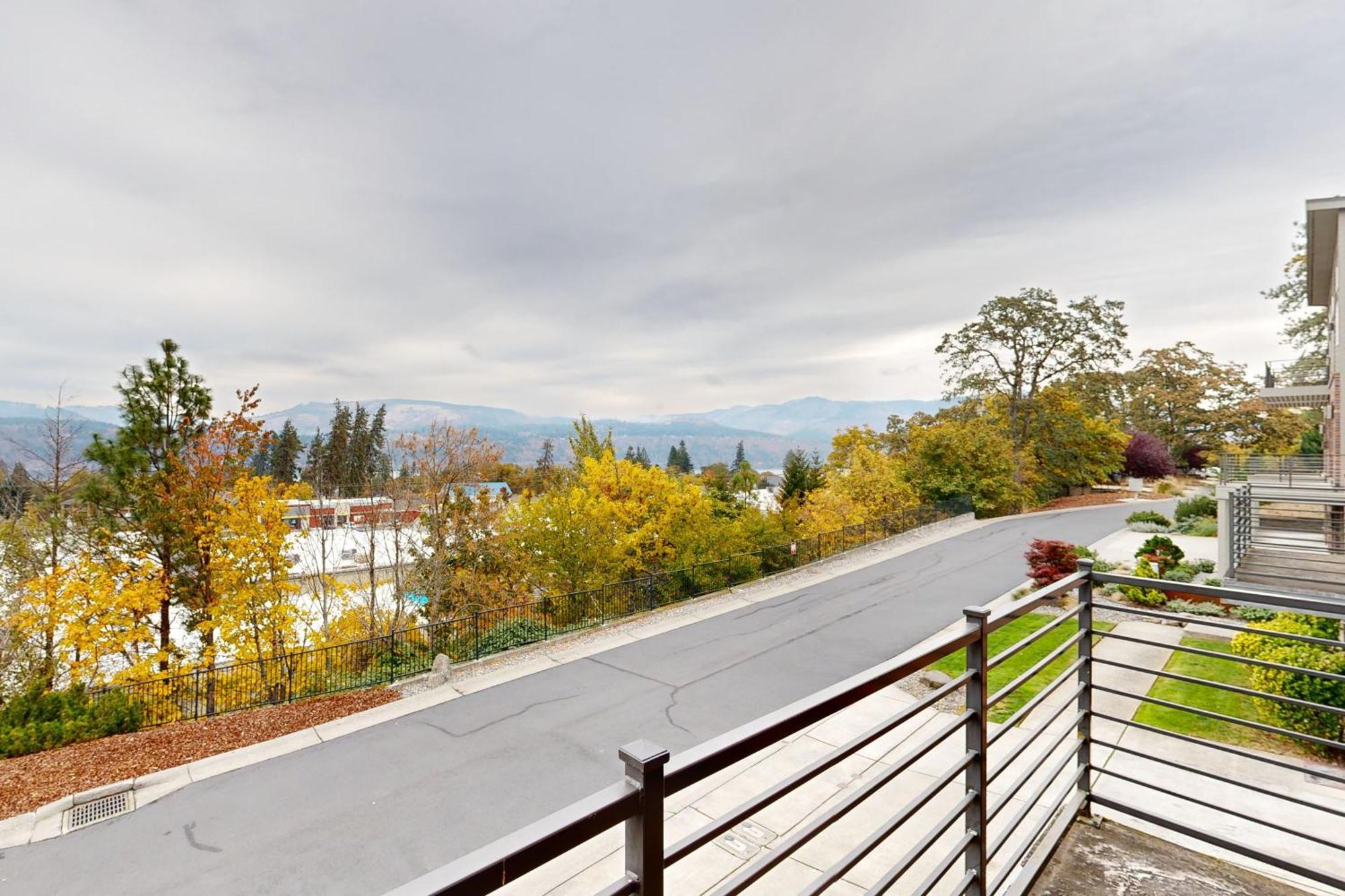 Hood River Mountain View House エクステリア 写真